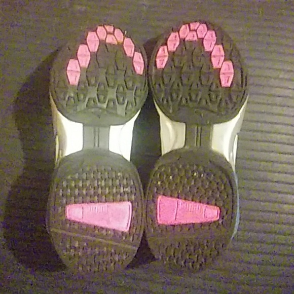 Puma womens running shoes - Picture 6 of 6